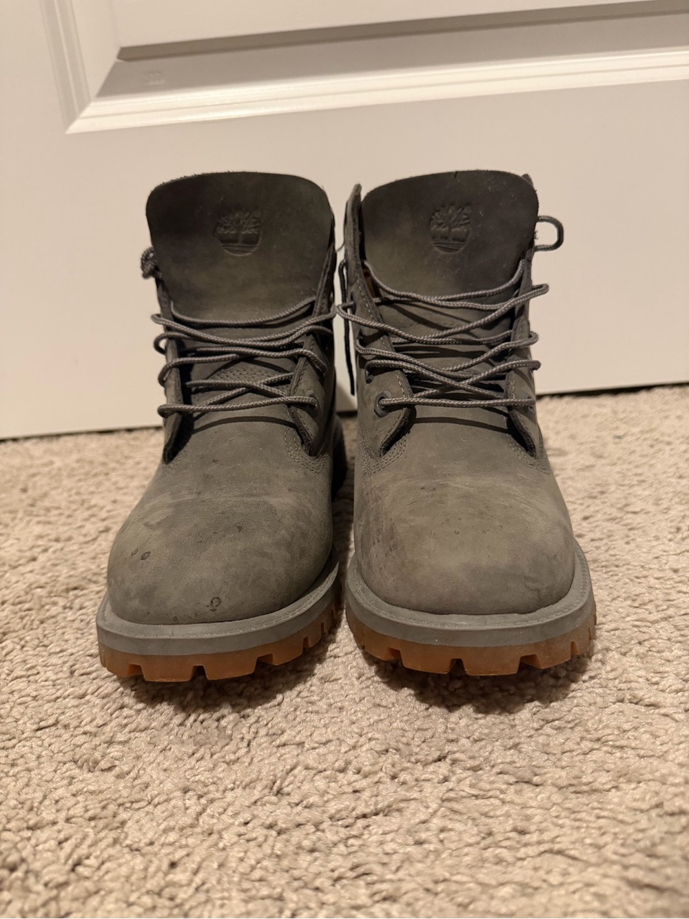 Timberland women’s Dark Gray Nubuck Lace-Up Work Boots with Brown Lug Sole